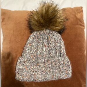 Anthropologie beanie with removable puff